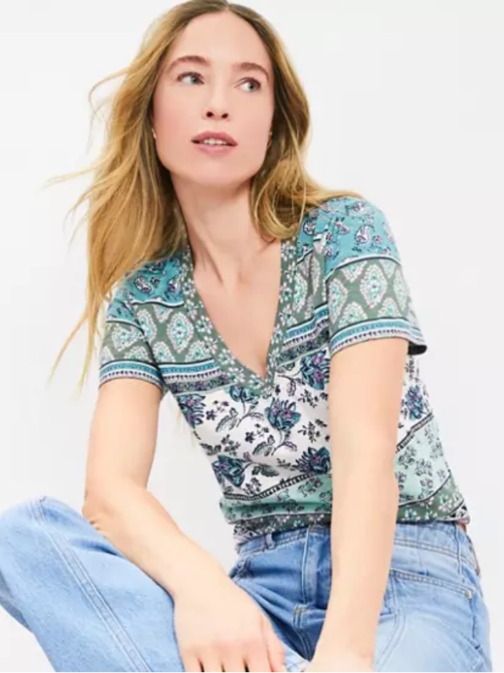 LOFT Teal and White Mixed Floral V-Neck Short Sleeve Top